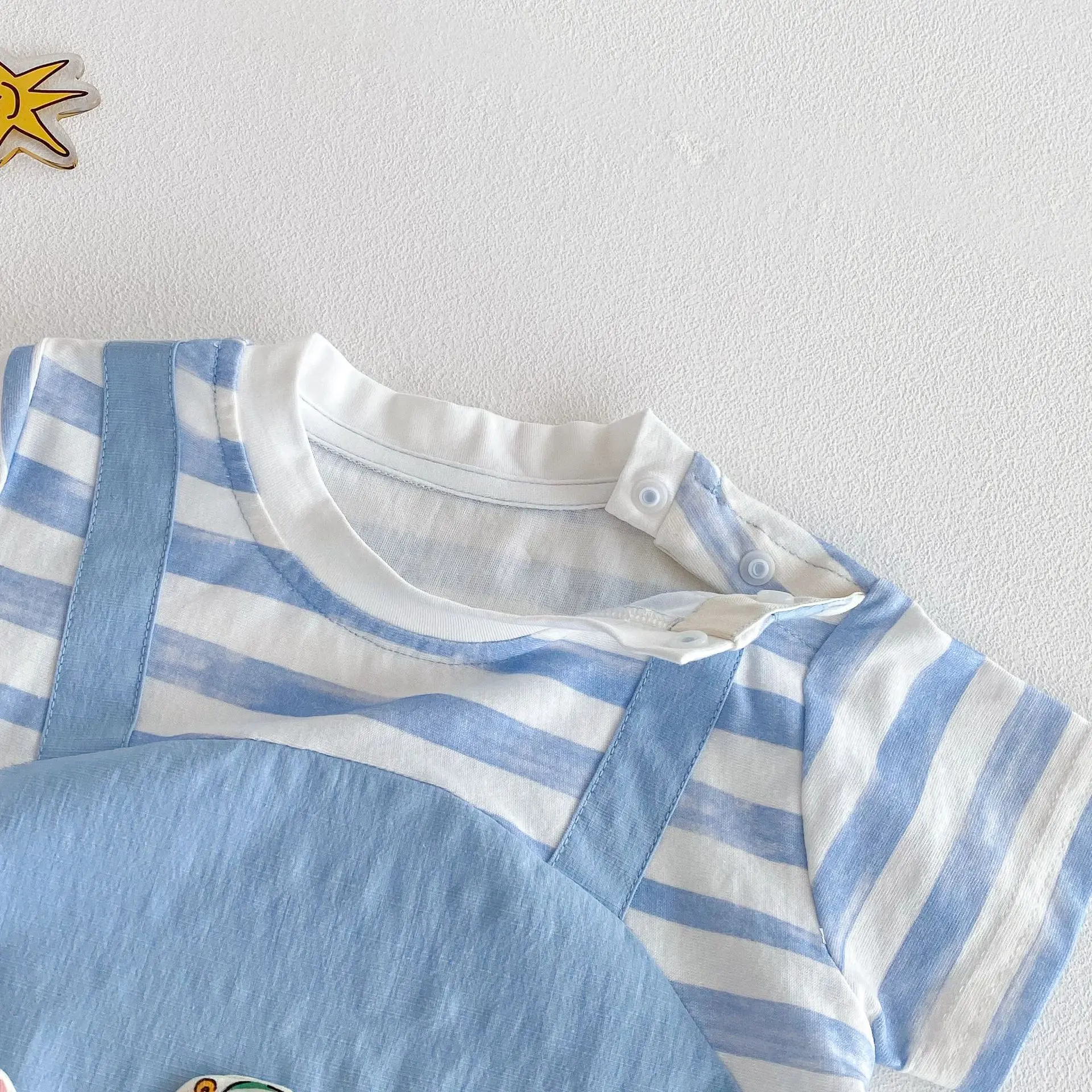 Baby Fake Two-piece Crawling Suit 2025 New Baby Korean Version Striped Jumpsuit Trendy Newborn 3D Cartoon Clothes