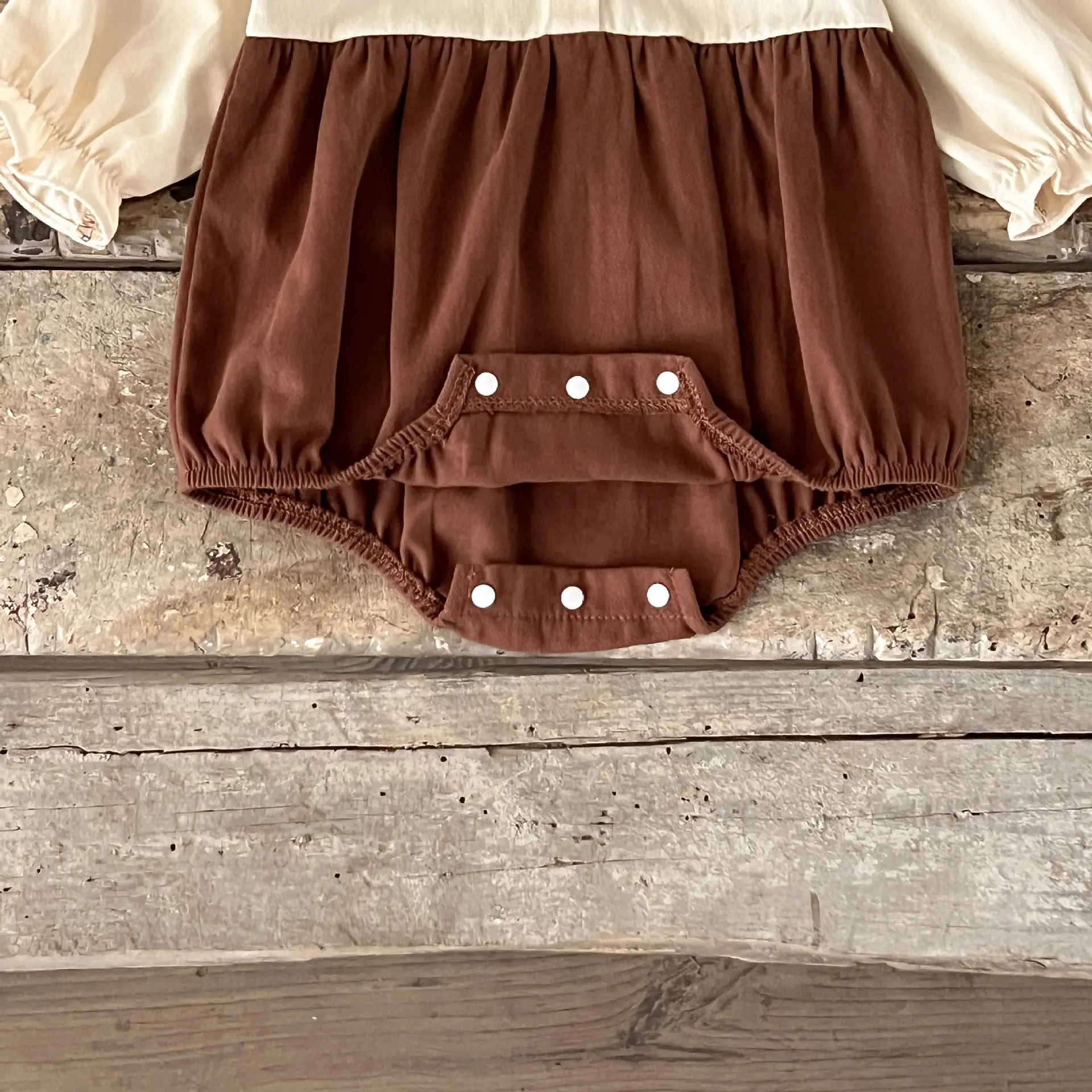 2025 Autumn Spring New in Kids Baby Girls Flower Patchwork Jumpsuits - Infant Newborn Embroidery Peter Pan Collar Bodysuits