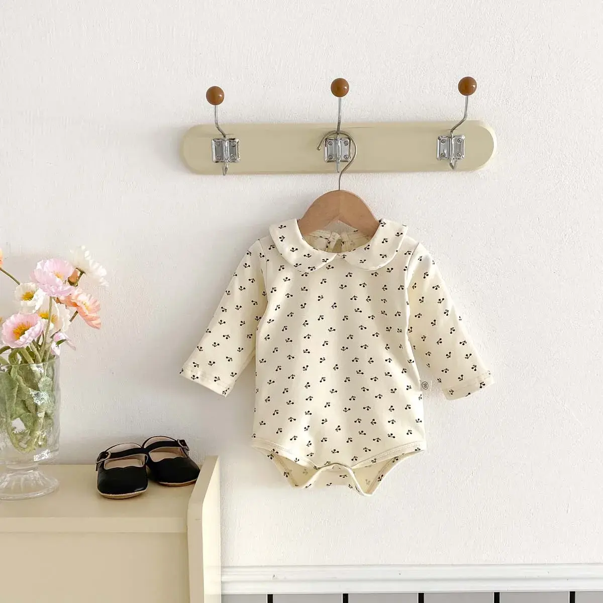 2025 Autumn Winter New in Kids Infant Girls Cherry Peter-pan Collar Outfits ,toddler Baby Jumpsuits Newborn Bodysuits 0-24M