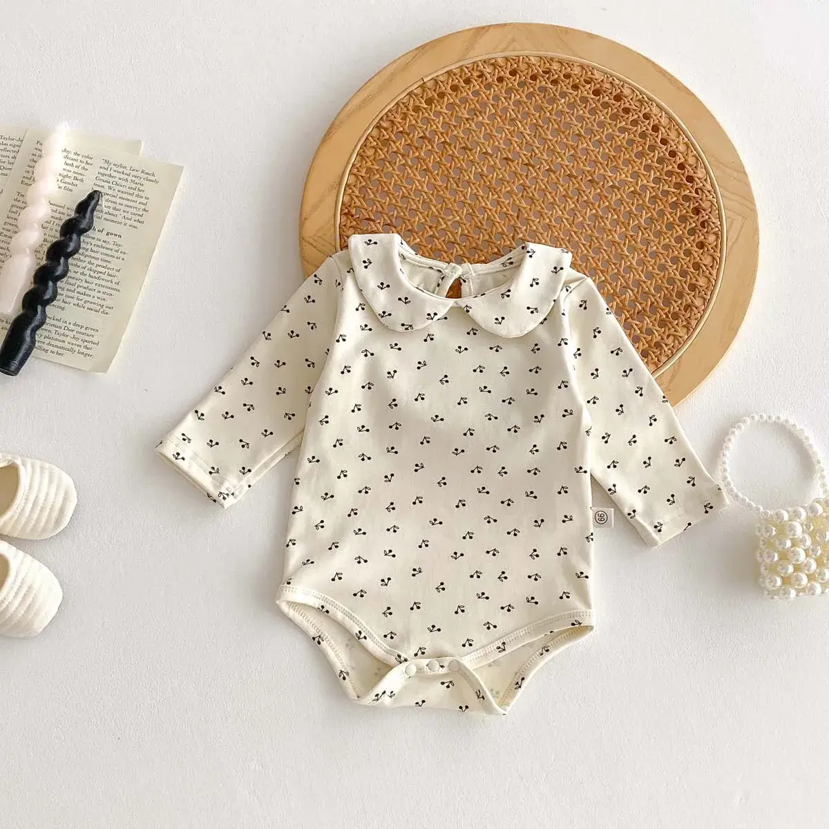 2025 Autumn Winter New in Kids Infant Girls Cherry Peter-pan Collar Outfits ,toddler Baby Jumpsuits Newborn Bodysuits 0-24M