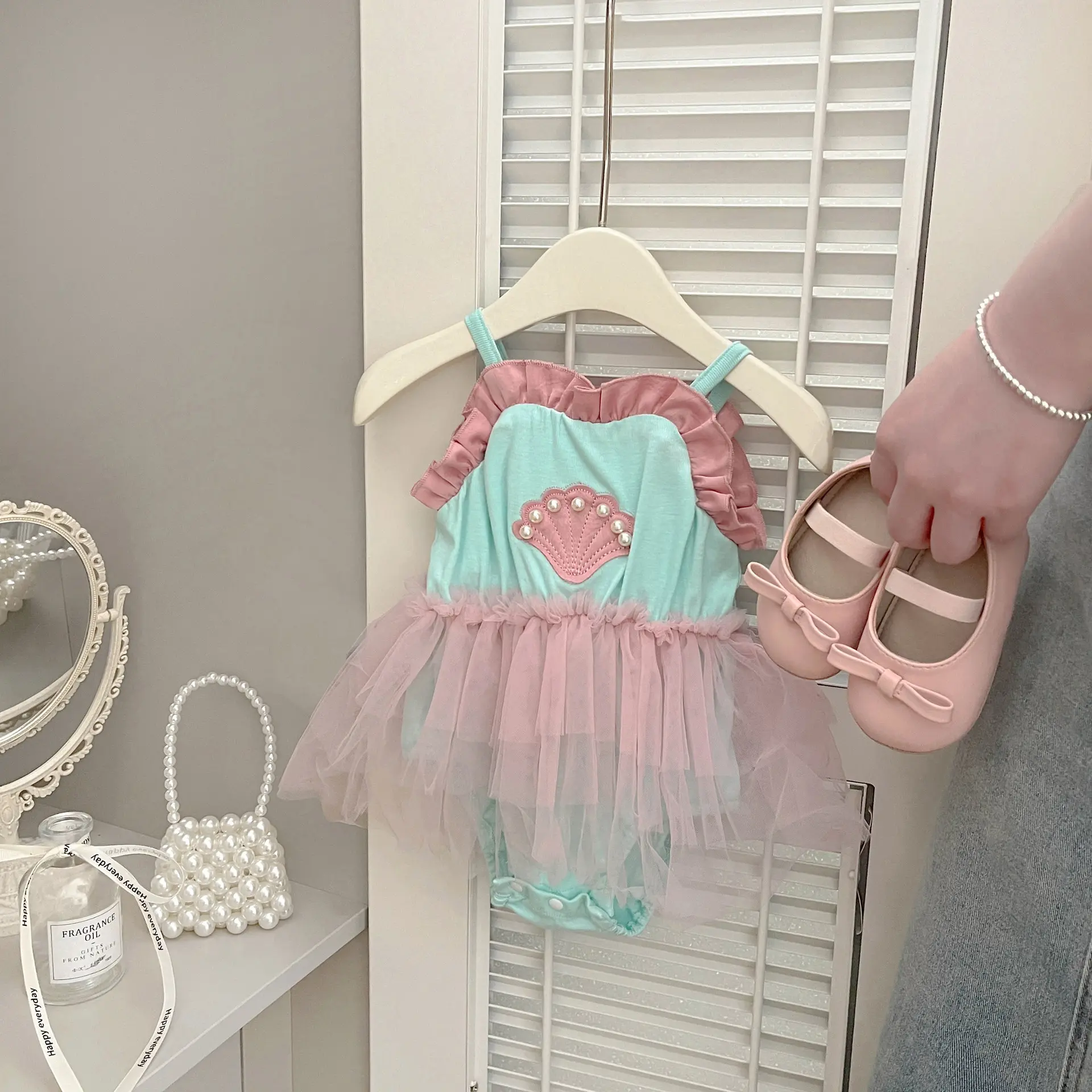 Baby Girl Clothes, Summer Baby Jumpsuit, Small Month Old Bag Skirt, Sweet Princess Skirt, Camisole Skirt, Mesh Skirt