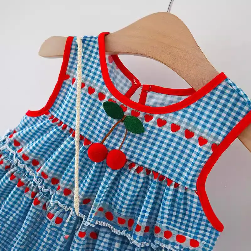 Girl's Sleeveless Dress 2024 Summer New Item, Korean Version Checkered Vest Dress for Small and Medium-sized Children, Free Bag