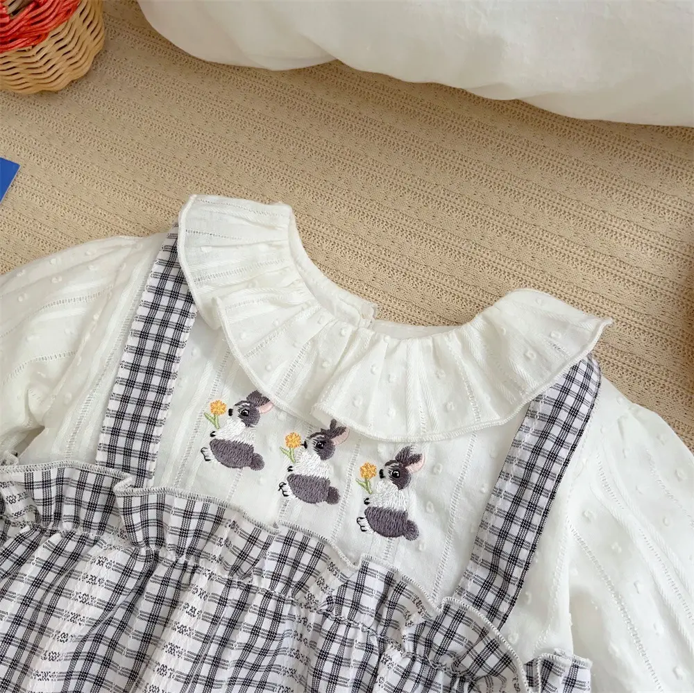 2025 Autumn New in Kids Infant Girls Cute Embroidery Plaid Jumpsuits , Toddler Baby Full Sleeve Outfits Infant Bodysuits 0-24M