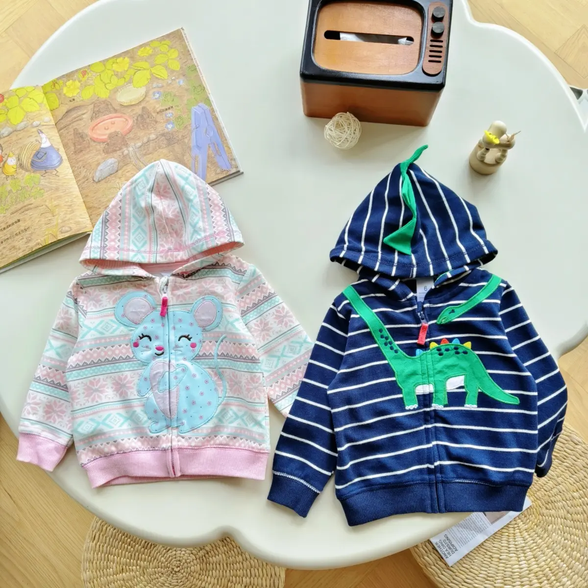 Autumn Children's Set 2024 Spring/Autumn Infant Cartoon 3-Piece Set 3D Dinosaur Rabbit Suit Jacket + Long Pants + Hoodie