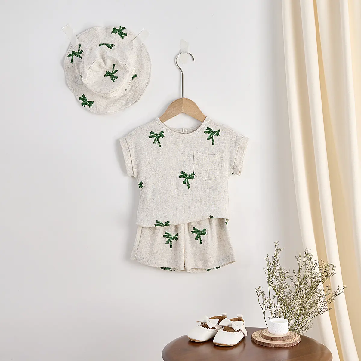 Nordic style casual children's set 2025 summer for boys and girls, baby bamboo cotton sleeveless top, pants, hat, three pieces