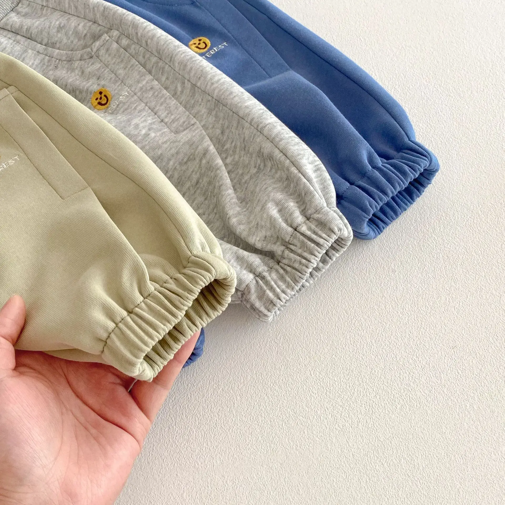 2025 Spring New Arrival Boys' Embroidered Sweatpants, Korean Style Solid Color Fashion Sports Pants for Baby Boys
