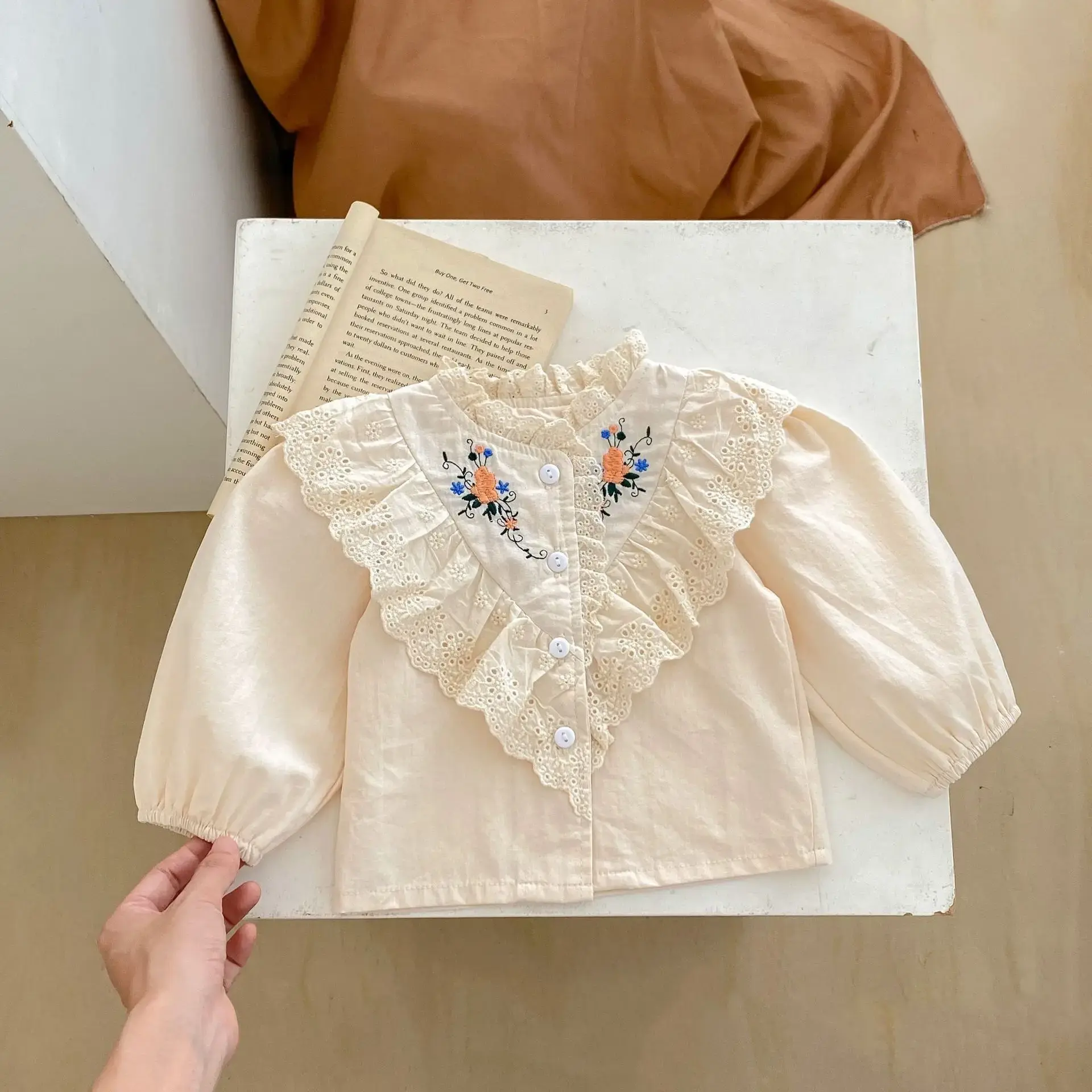 2025 Spring new in kids baby girls clothes children embroidery flower ruffles top shirts+Flower bud shorts infant set 2pcs 0-3Y