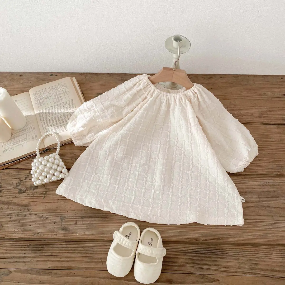 2025 Spring Baby Girl Ruffled Solid Color Romper with Bubble Sleeves and Long Sleeved Dress Sister Matching Outfit