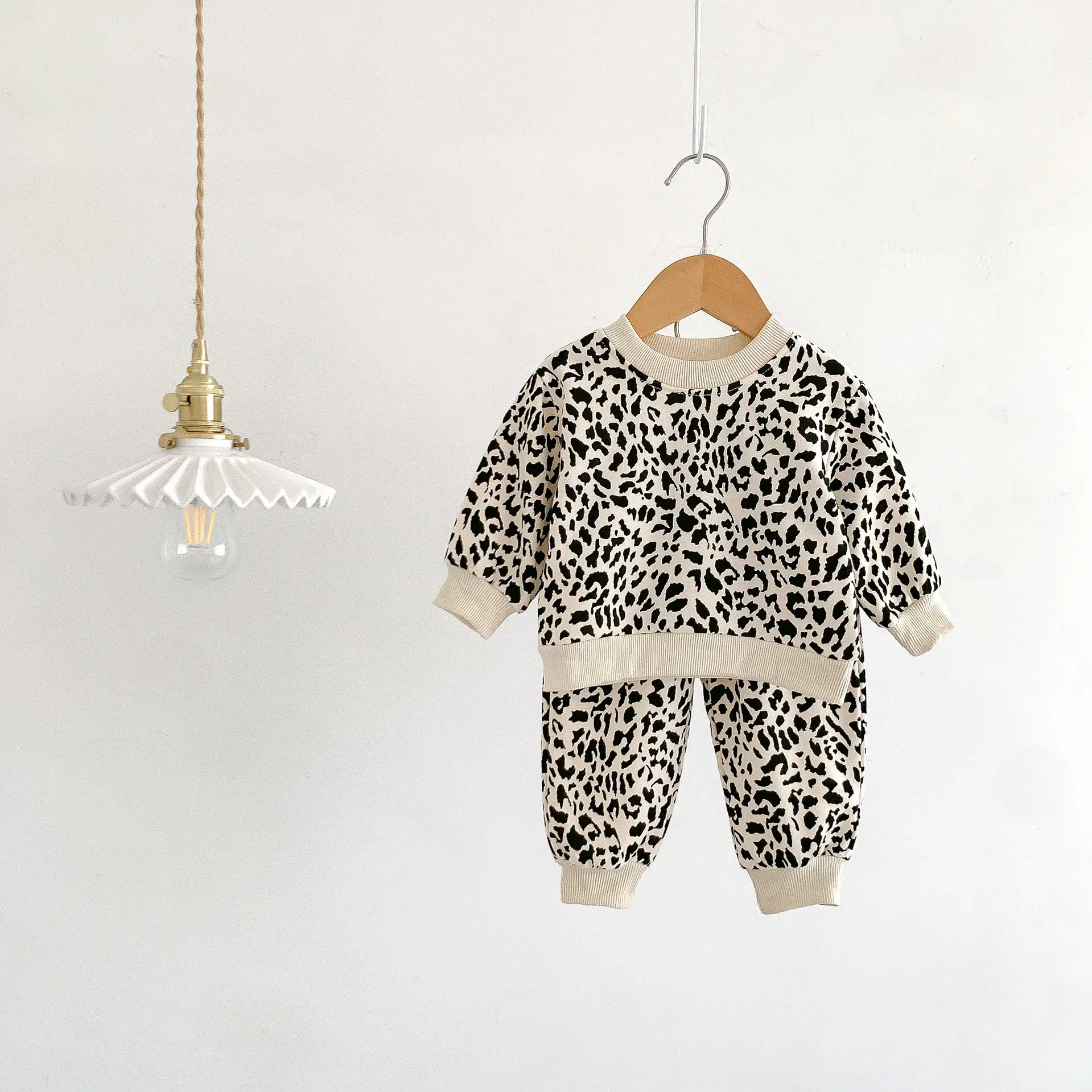 Spring Baby Clothes - Adorable Leopard Print Cotton Sweatshirt and Long Sleeve Set for Baby Boys and Girls