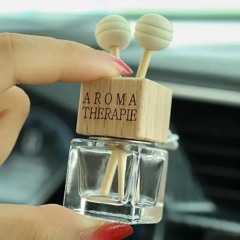 Car Perfume Bottle Interior Air Conditioner Outlet Clip Square Glass Aromatherapy Bottle Deodorizer Air Freshener Auto Decor