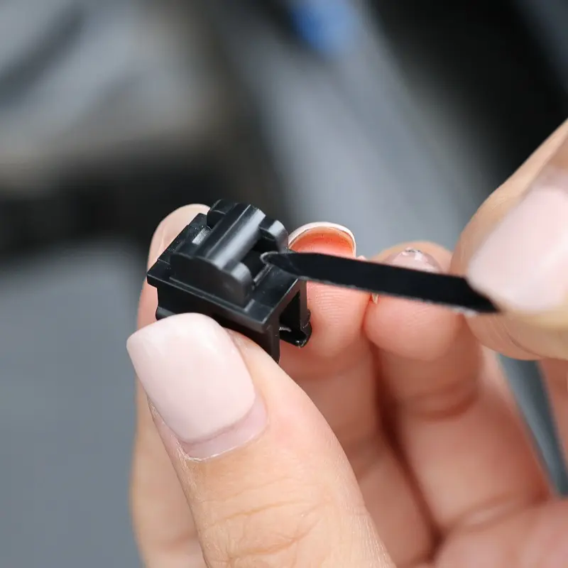 Multi-Purpose Cable Ties Buckle Heavy Duty Self-Locking Zip Ties Holder with Snap Teeth Fastener Car Body Wire Storage