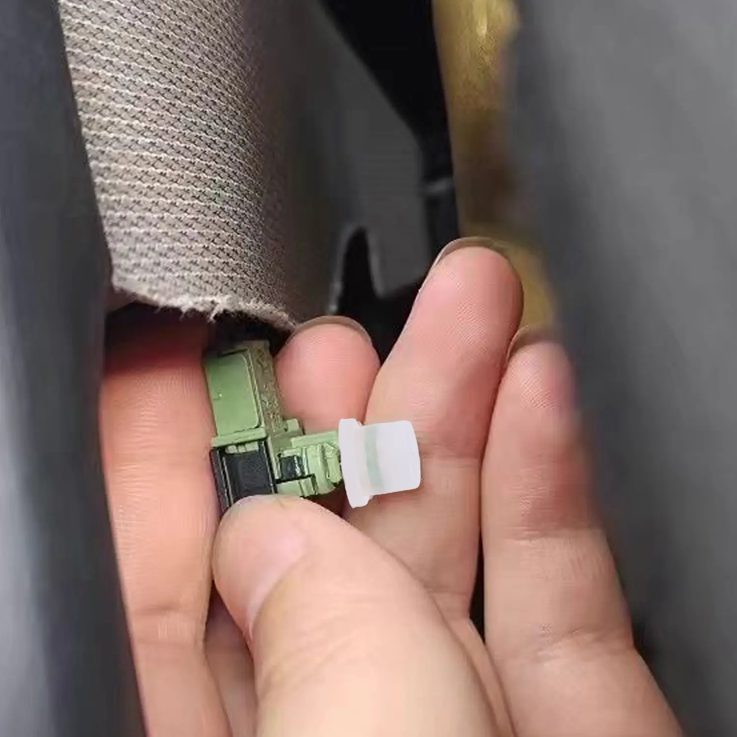 Universal Car Airbag Decoder / Strengthen The Chip Shield Resistance Airbag Shield Resistance Accessories