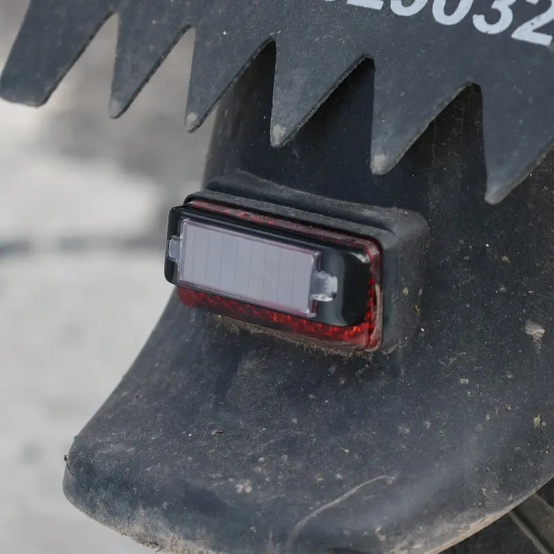 Solar Power Warning Light for Car Motorcycles LED Flashlight Indicator in-Night Caution Strobe Warning Light Running Lamp