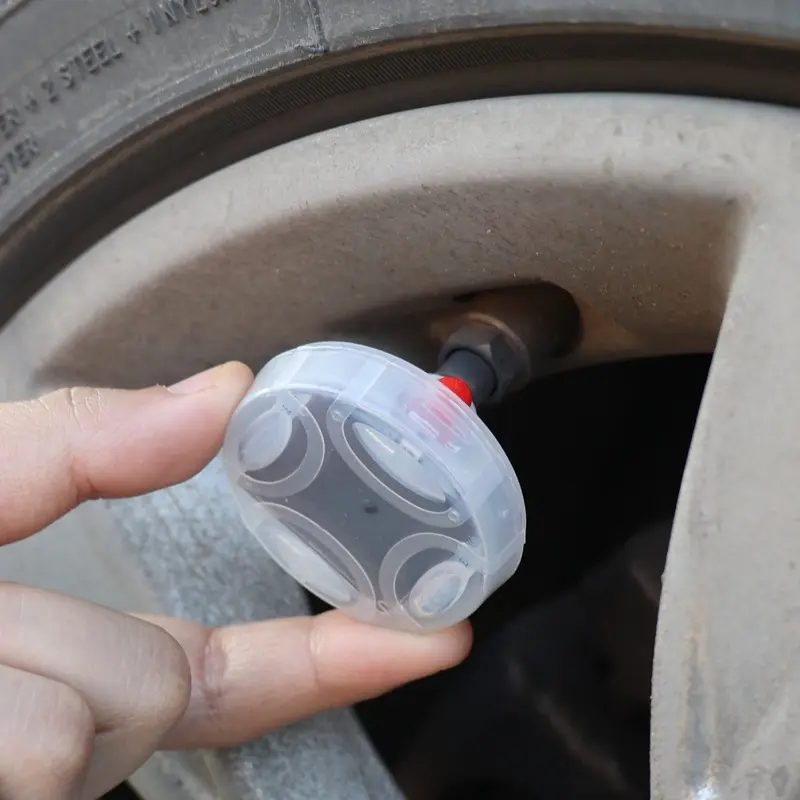 Car Waterproof Solar Energy Flash Wheel Light Decorative Flashing Colorful LED Tire Lights Gas Nozzle Cap Motion Sensors Lamp