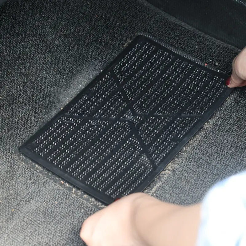 Universal Car Floor Pad PVC Pedal Plate Anti Skid Foot Heel Scuff Plate Car Floor Mat Non-Slip Carpet Patch 23×15cm Auto Mats