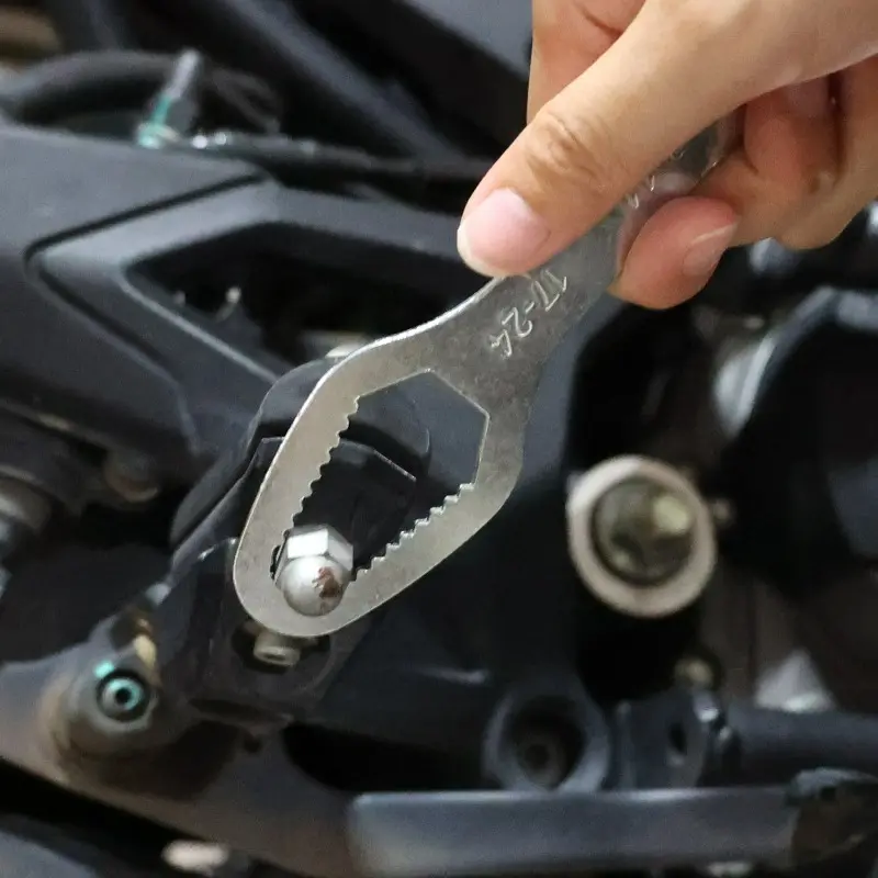 Universal Torx Wrench Self-tightening Adjustable Glasses Wrenches Board Double-head Torx Spanner Hand Tools for Car 8-24mm