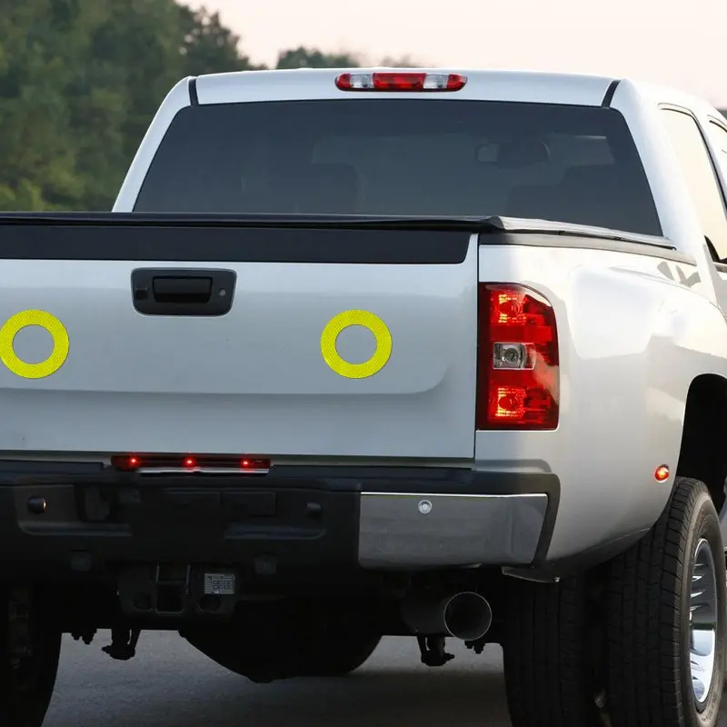 2pcs Car Reflective Sticker Aoto Rear Bumper Stickers Safety Anti-Scratch Sticker Exterior Accessories Reflective Strips