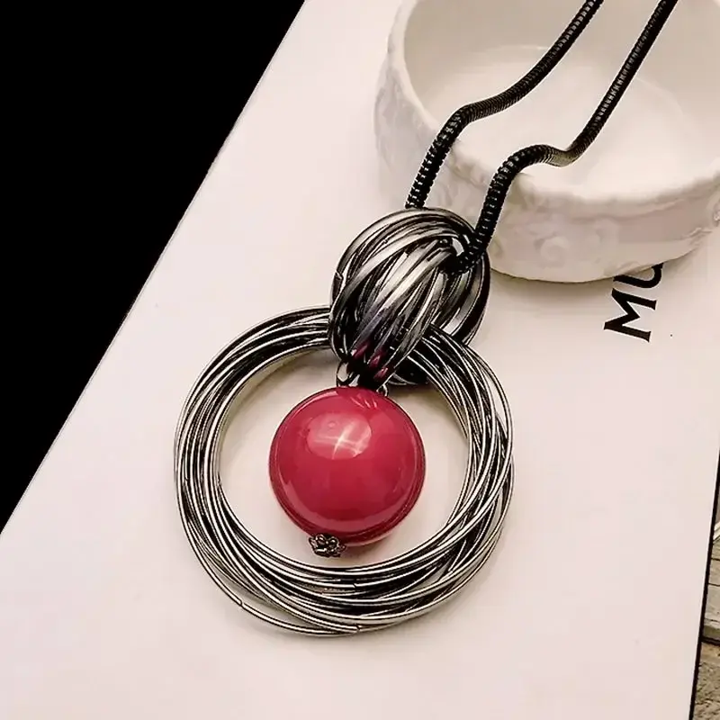 Pretty Red/white Pearl Ball Pendant Long Necklaces Fashion Luxury Design Ladies Black Chain Maxi Necklace Jewelry Wholesale Gift
