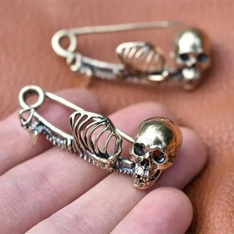 Dark Vintage Gothic Skull Safety Brooch Blanket Scarf Sweater Pin Halloween Retro Jewelry Accessories