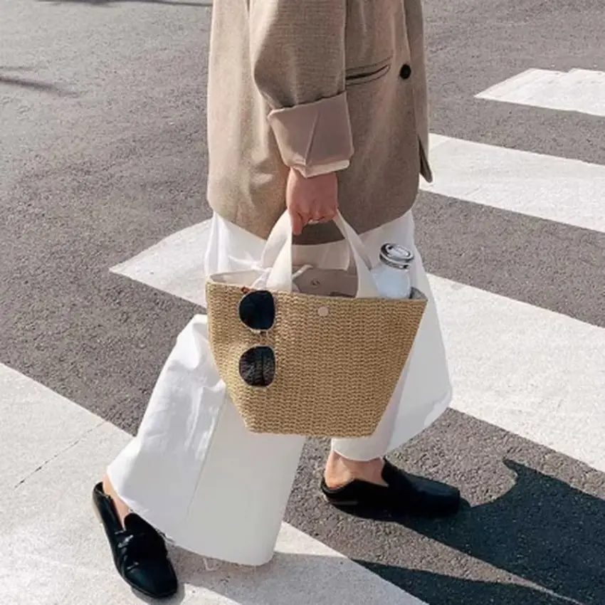 1Pcs Casual Rattan Women Handbags Summer new Beach Straw Bags Wicker Woven Female Totes Large Capacity Ladies Buckets Travel Bag