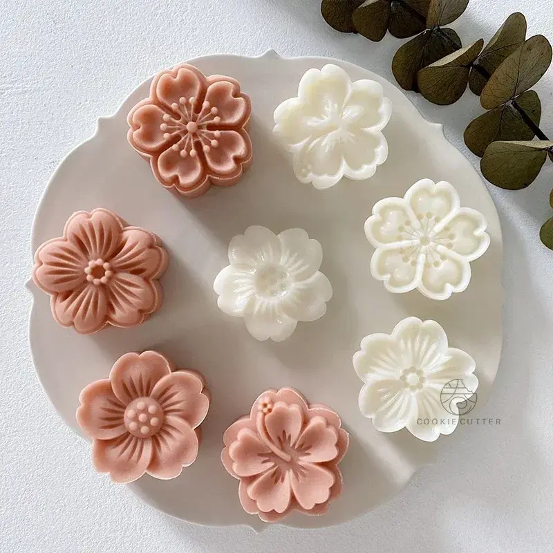 4pcs Flower Mold Pastry Mold Cherry Blossom Rose Pattern Hand Pressing Mold Plunger Pastry Tool Creative Flower Home Baking Tool
