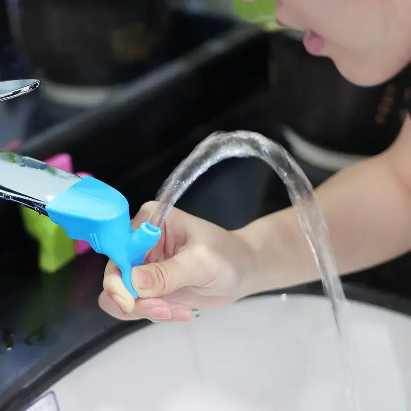 New High Elastic Silicone Water Tap Extension Sink Children Washing Device Bathroom Kitchen Sink Faucet Guide Faucet Extenders