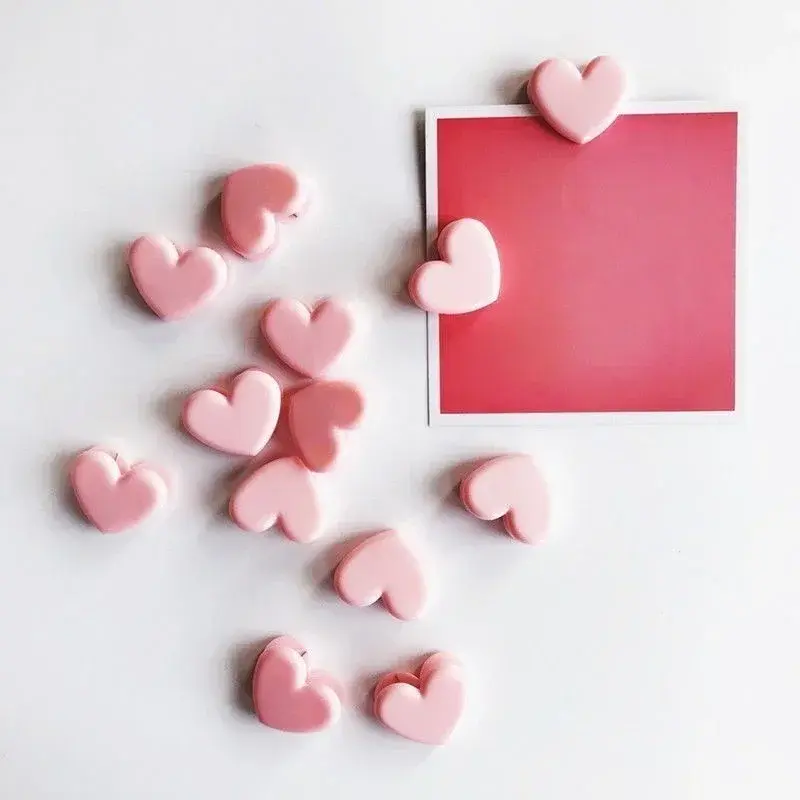 10pcs Plastic Pink Love Shaped Planner Clips Paper Clips Bookmarks School Stationery Brand New Planner Clips