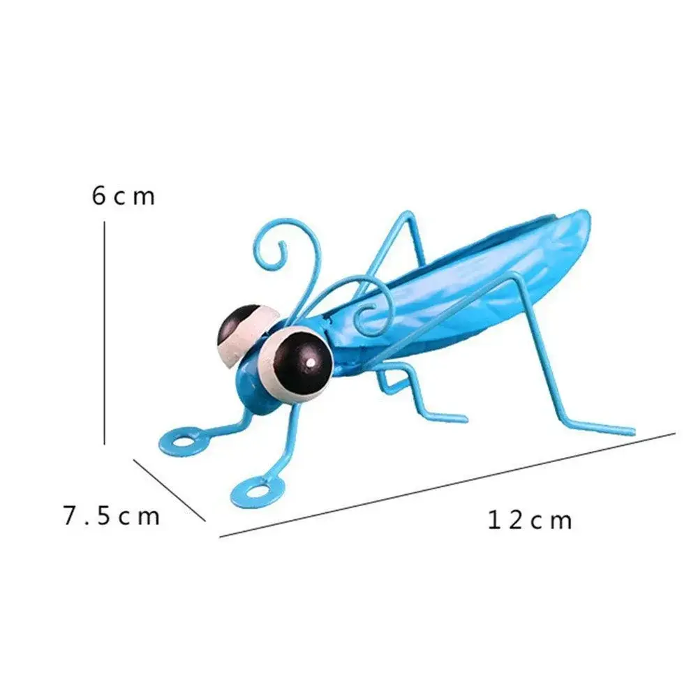 Garden Cute Metal Grasshopper Statue Decoration Outdoor Tree Wall Art Garden Grasshopper Statue Decoration Courtyard Backyard