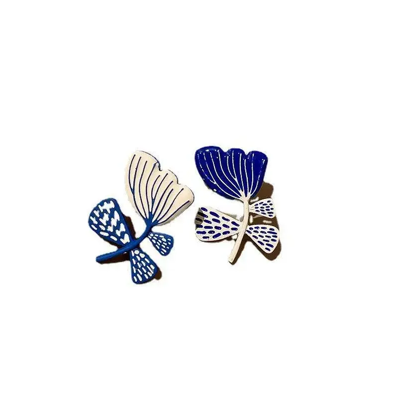 Summer Newest Personality White Blue Painting Leaf Flower Earrings New Chic Jewelry Accessories for Women Fashion Creative Gifts