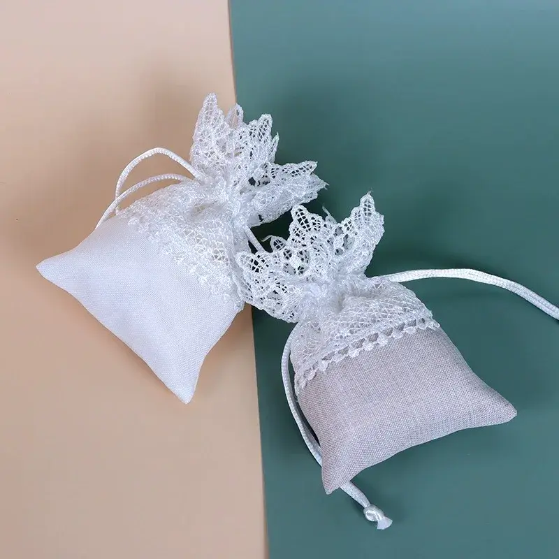 Birthday Candy Packaging Bag 10Pcs Lace Wedding Candy Bag European Brocade Bag Drawstring Embroidery Souvenir Gift Bag Jewelry