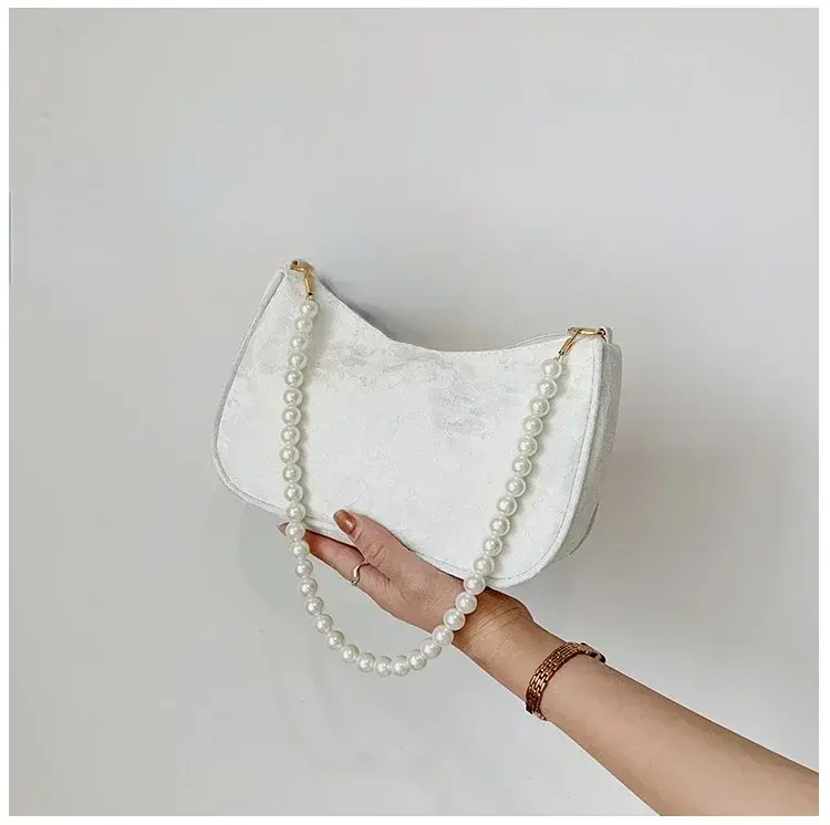 Womens Minimalist Pleated Underarm Bag French Retro Pearl Chain Shoulder Crossbody Bag Fashion French Stick Bag