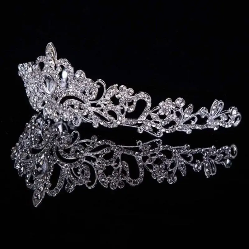 Pretty Wedding Hair Tiara Crystal Bridal Tiara Crown Silver Diadem Veil Tiaras Wedding Hair Accessory Headpieces Head Jewelry