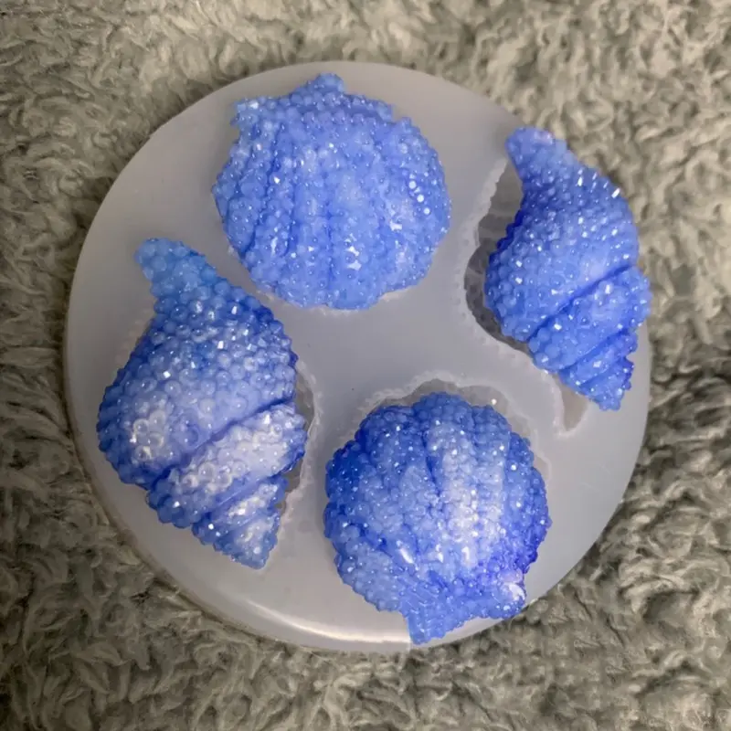 New Multi-faceted Shell Conch Mirror Epoxy Silicone Abrasive Simulation Shell Crafts Decoration Mold Chocolate Cake Baking Tool