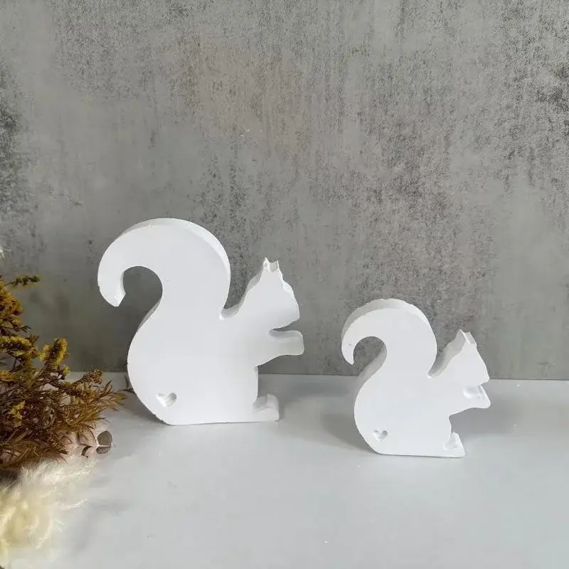 3D DIY Cute Squirrel Silicone Candle Mold Animal Squirrel Soy Wax Silicone Mold Animal Plaster Resin Mold Home Decoration