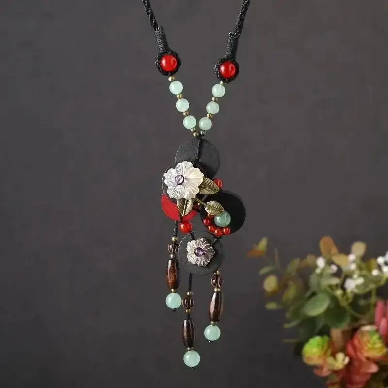 1 Pcs Ethnic Boho Wood Beads Long Necklace Vintage Peacock Feathers Nepal Buddhist Mala Wooden Pendant Chains Overcoat Necklaces