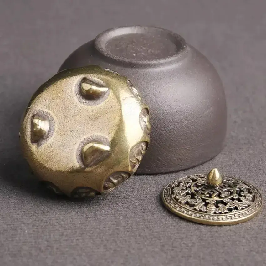 1 Pcs Retro Solid Color Censer Ornament Suitable Home Office Sandalwood Holder Supplies Antique Bronze Household Decorative