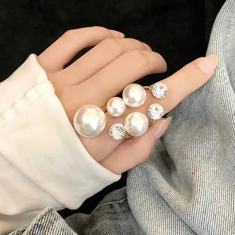 324