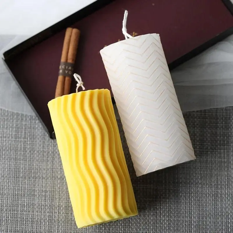 1 Pcs 3D Creative Handmade Shaped Cylindrical Candle Mold Soy Wax White Beeswax Paraffin Aromatherapy Candle DIY Materials