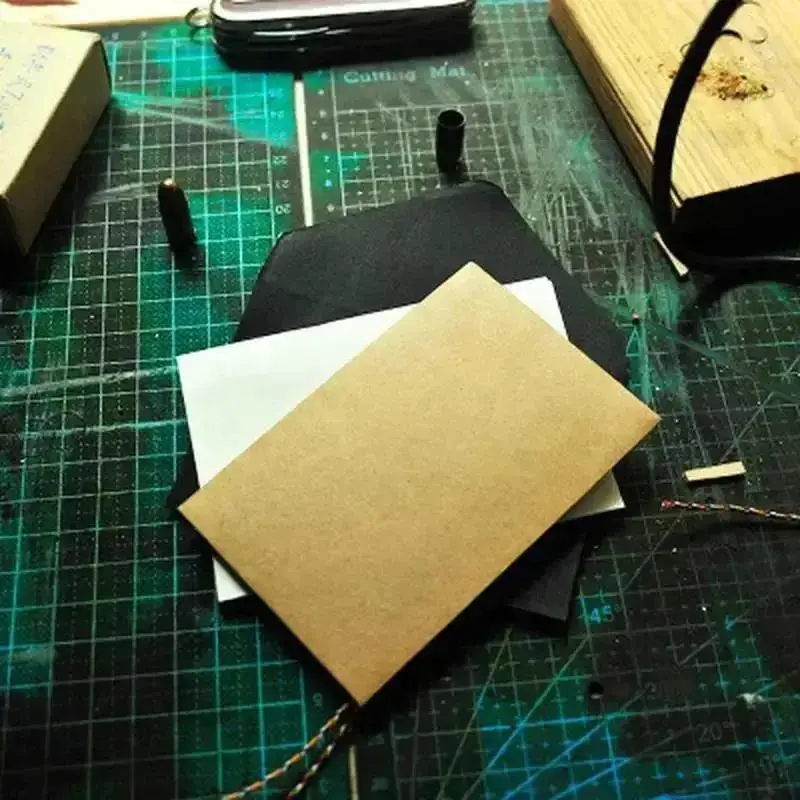 20PCS Classical Blank Mini Kraft Paper Envelopes Wedding Invitation Gift Thank You Card Postcards Concise Party Invitate Cards