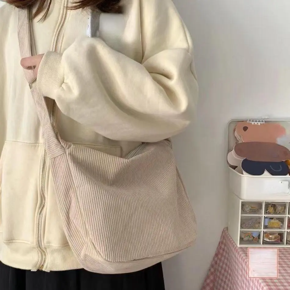 2025 1Pcs Fashion Design New Casual Shoulder Bags Large Capacity Lazy Style Handbag Women Solid Color Corduroy Crossbody Bags