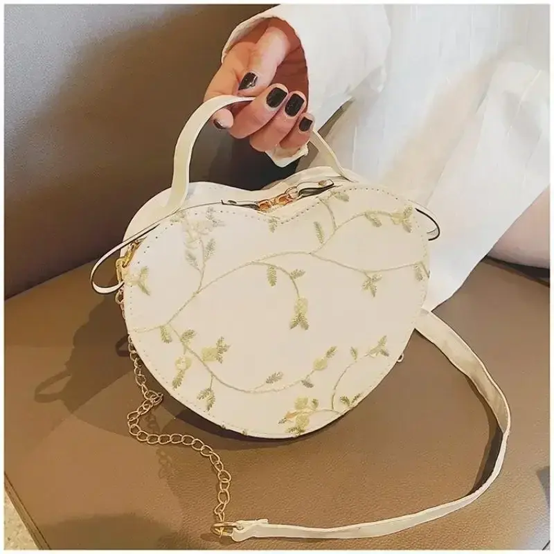 PU Leather Shoulder Bag Leisure Women Spring Summer Heart-shaped Handbag Crossbody Bags Zipper