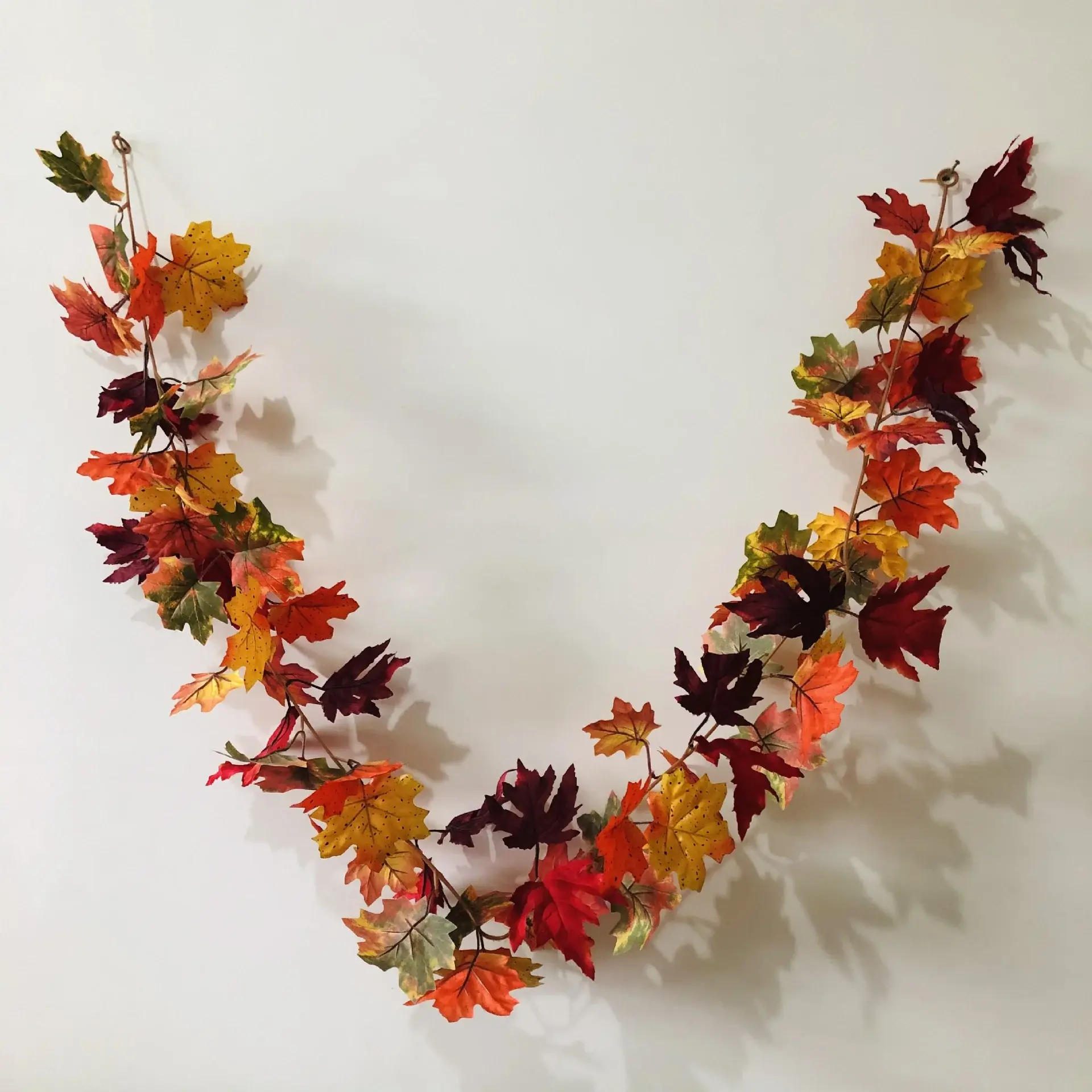 Halloween LED Lights Autumn Maple Leaf Rattan Garland Copper Wire Lights Hanging Plants Holiday Party Garden Decorative Lights