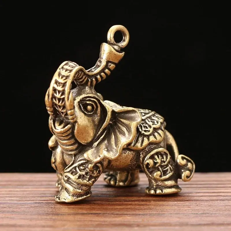 Vintage Brass Auspicious Elephant Pendant Keychain Metal Animal Keychain