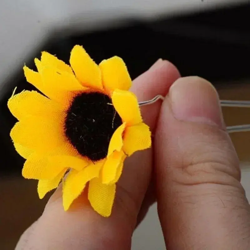Pretty 5Pcs Fashion Yellow Flower Hair Pin Clip U-shaped Hair Clip Sunflower Bridal Wedding Hair Jewelry Accessory Holiday Party