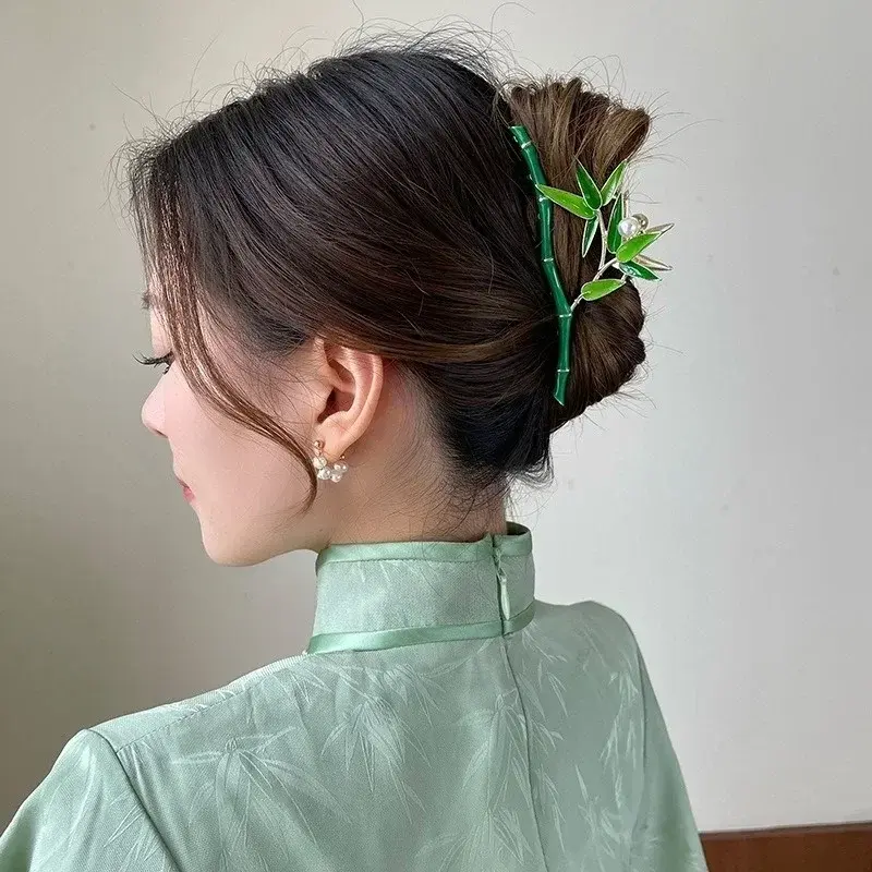 Creative China Style Retro Fresh Green Bamboo Fashionable Pearl Metal Hair Clip Personalized Niche Design Women Styling Headwear