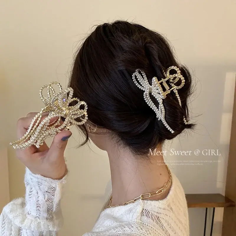 Pearl Hair Claw Set Clip Women Pearl Bow Hairpins Metal Hair Accessory Geometric Hollow Pincer Barrette Crystal Clip Big Decor
