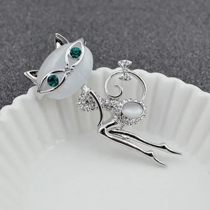 Fashionable Cartoon Glasses Persian Cat Cute Brooch Original Design Brooch Creative Cat Brooch Women Dress Accessory Decorative
