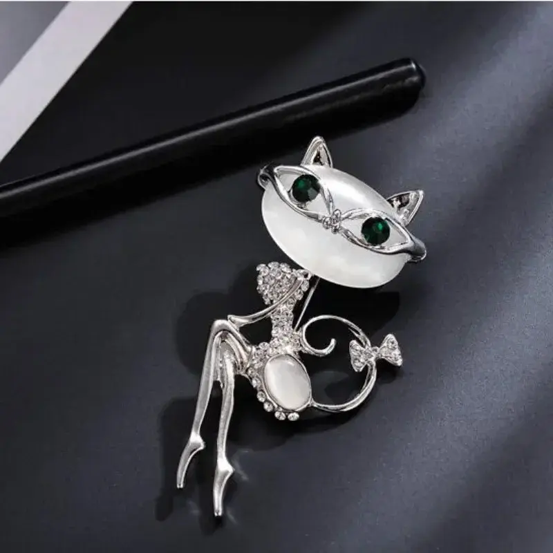 Fashionable Cartoon Glasses Persian Cat Cute Brooch Original Design Brooch Creative Cat Brooch Women Dress Accessory Decorative