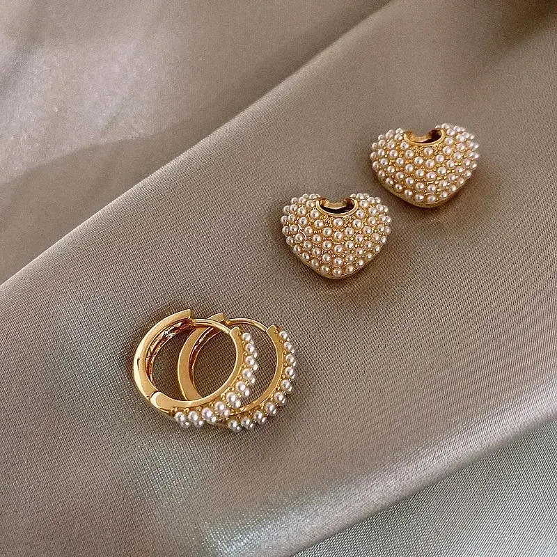 Fashion Light Luxury Creative Geometry Love Round Pearl Earrings Simple Sweet Ins Style Multiple Earrings Gift Ear Accessories