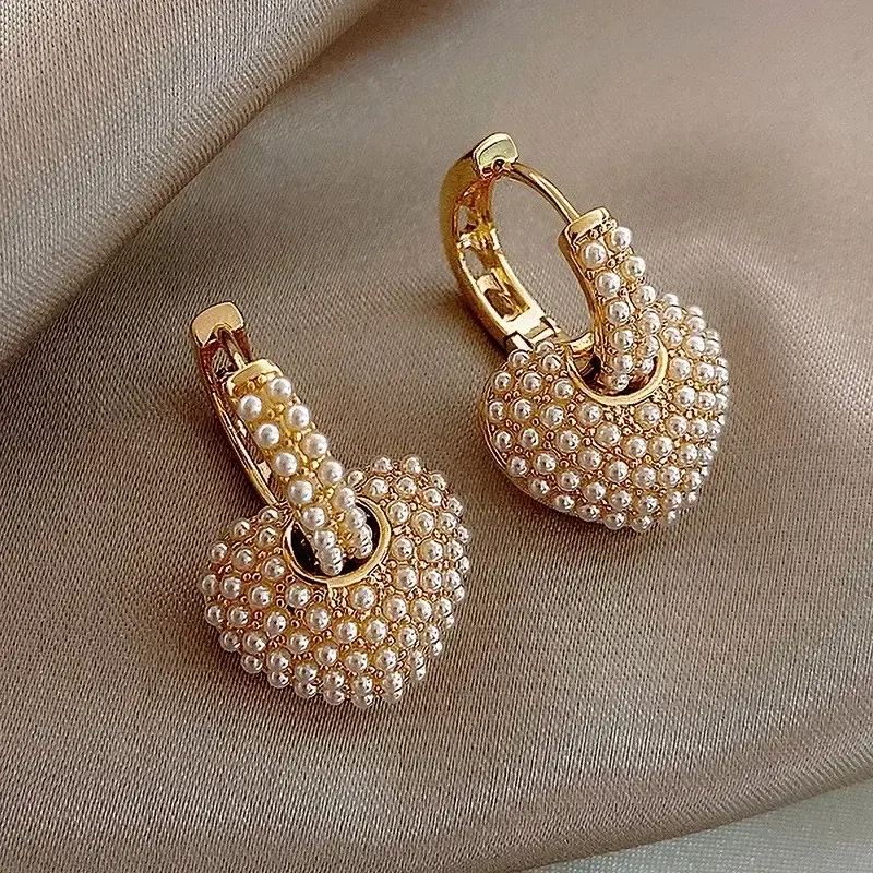 Fashion Light Luxury Creative Geometry Love Round Pearl Earrings Simple Sweet Ins Style Multiple Earrings Gift Ear Accessories